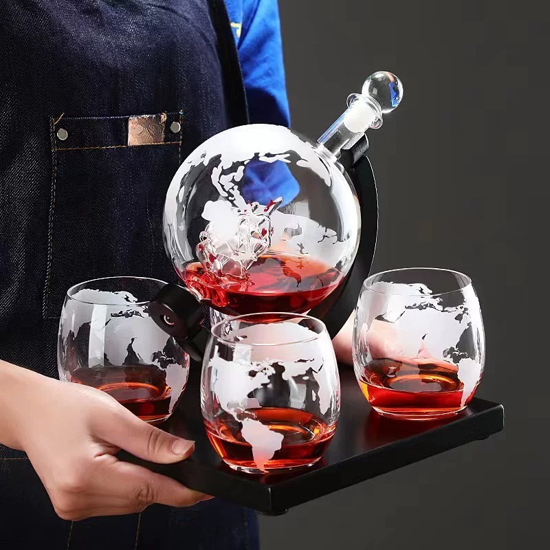 Dekoratives Weinkaraffen-Set i – Decanter Globe Set Bewertung und Preis